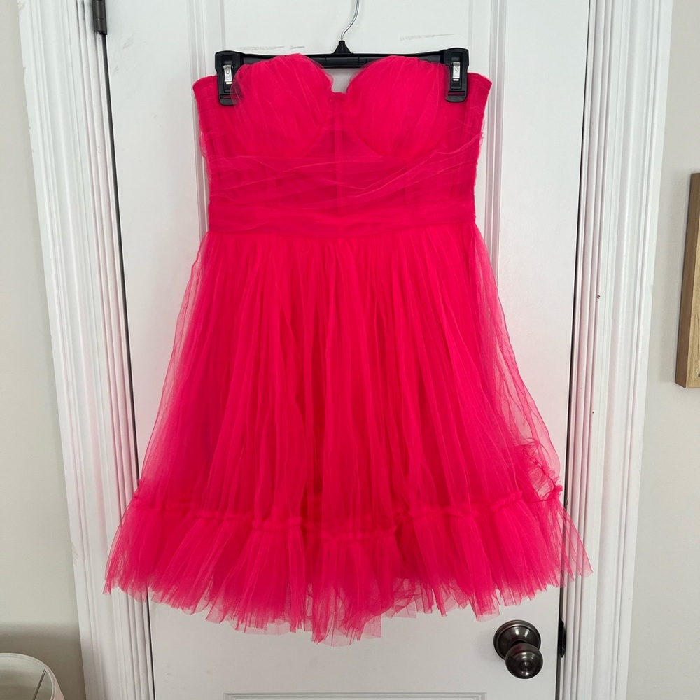 Lulus Lovely Flirtation Hot Pink Tulle Strapless Bustier Mini Dress Size M